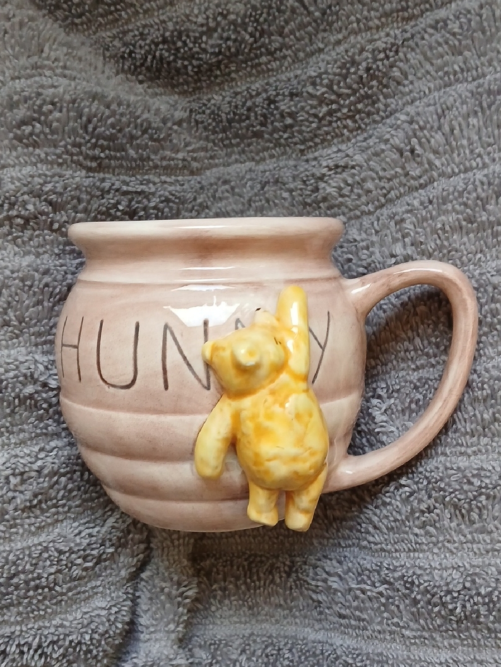 Disney Winnie the Pooh Hunny Pot Child's Mug 3"